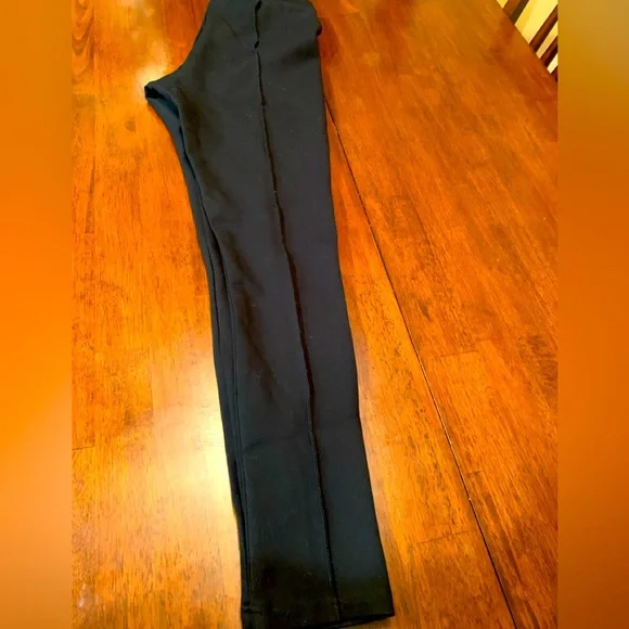 Like new BEBE size M woolish / spandex high quality pants/ leggings, must have!